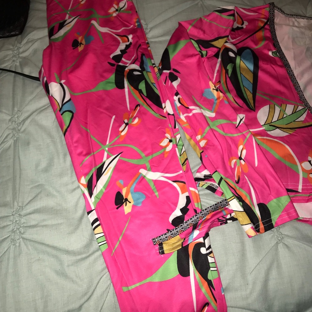 SOLD !! 2pc Set - Picture 4 of 4